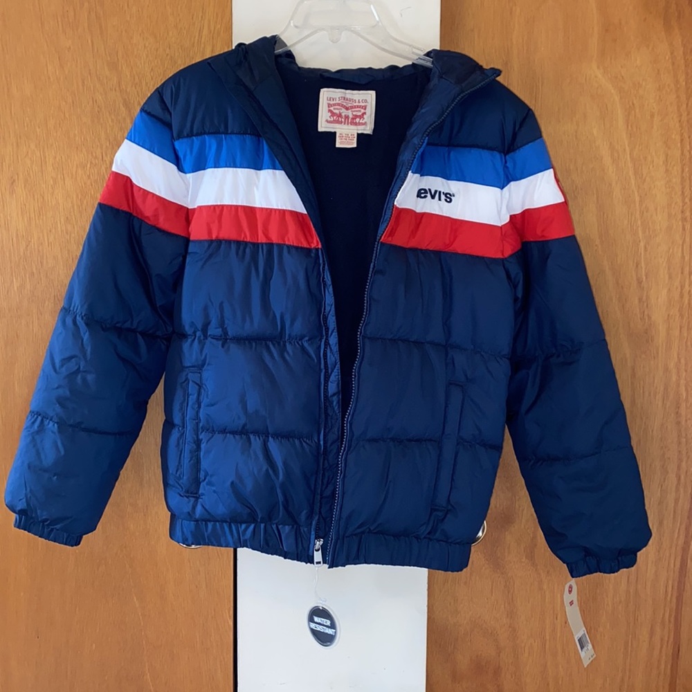 ❤️🤍💙NWT Levi’s Boys Winter Water Resistant Puffer Jacket